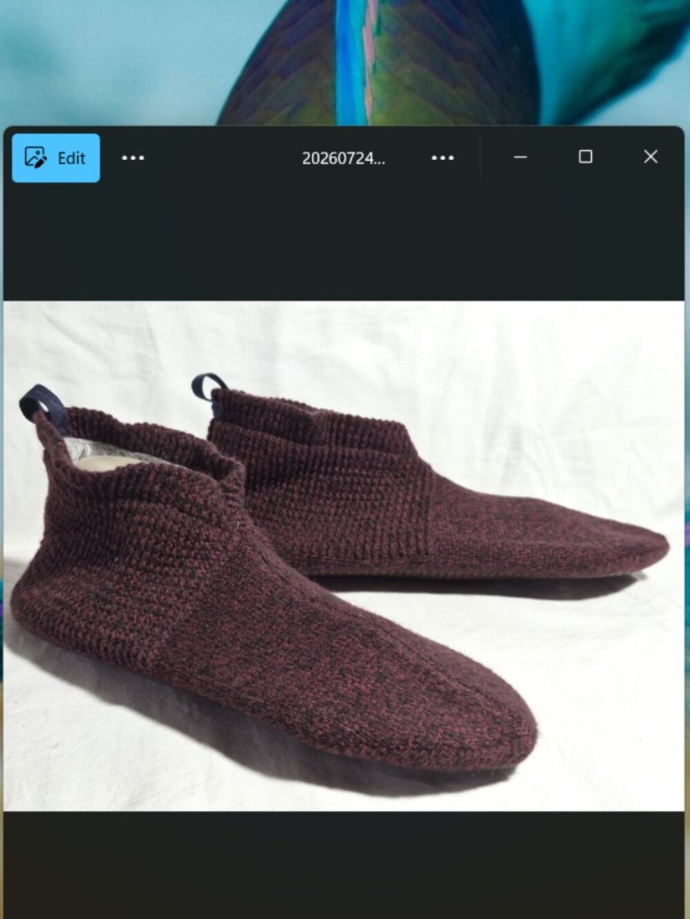 Bombas Red Burgundy Gripper Slippers House Shoes Socks Size XL 13-15 NEW